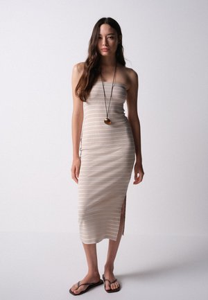 THE SET, 3 PACK  - Svetríkové šaty - neutral light pink stripe