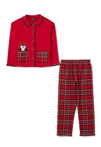 Rotes Pyjama-Set mit einem knöpfigen, kragenlosen Oberteil mit einem Pinguin-Design und karierten Hosen in Rot, Grün und Schwarz. Weicher Stoff.