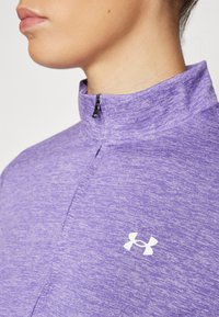 Under Armour TECH TWIST - Langærmet T-shirt - lavish/white
