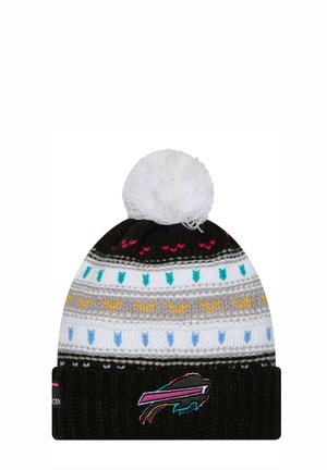 Berretto lavorato a maglia in nero, bianco e grigio, con vivaci motivi a freccia e un pom-pom bianco sulla parte superiore. Include una toppa con logo sul risvolto.