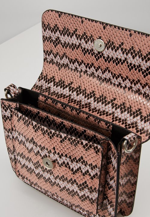 Desigual GOODALL DORTMUND UMHÄNGE - Cross body bag - schwarz/black Desigual GOODALL DORTMUND UMHÄNGE - Cross body bag - schwarz/black