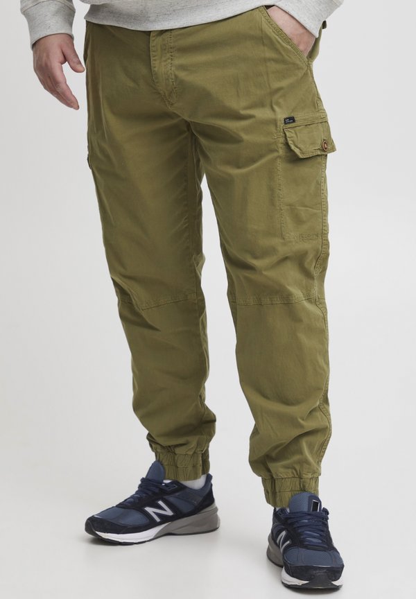 BHNAN REGULAR FIT ELASTIC CUFFS - Cargo trousers - martini olive