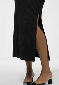 Pieces Dolgo krilo - black