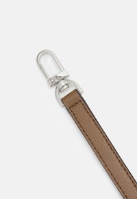 MICHAEL Michael Kors TARYN TOTE XBODY - Kézitáska - driftwood