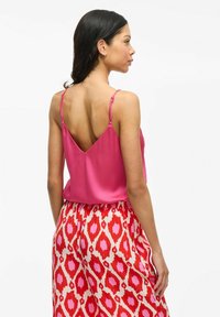 VILA TRÄGER V-AUSSCHNITT - Topp - cabaret