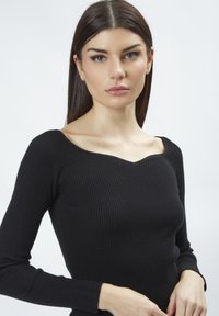 INFLUENCER Strickpullover - black