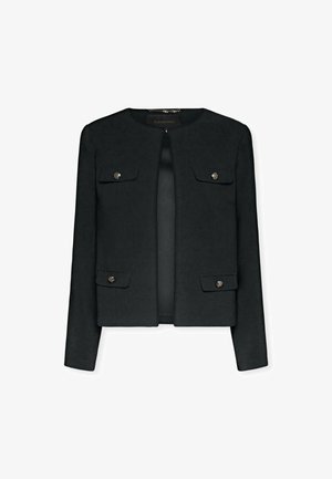 Veste noire cintrée en tissu texturé, avec deux poches avant dotées de boutons argentés et un col rond sans fermeture.
