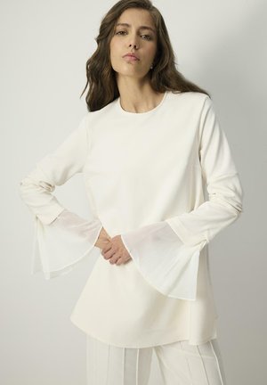 Touché Privé Bluza - cream