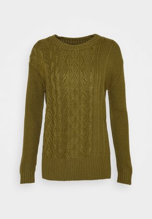 Pull en maille torsadée vert olive avec des motifs texturés variés, col rond et manches longues sur fond blanc uni.