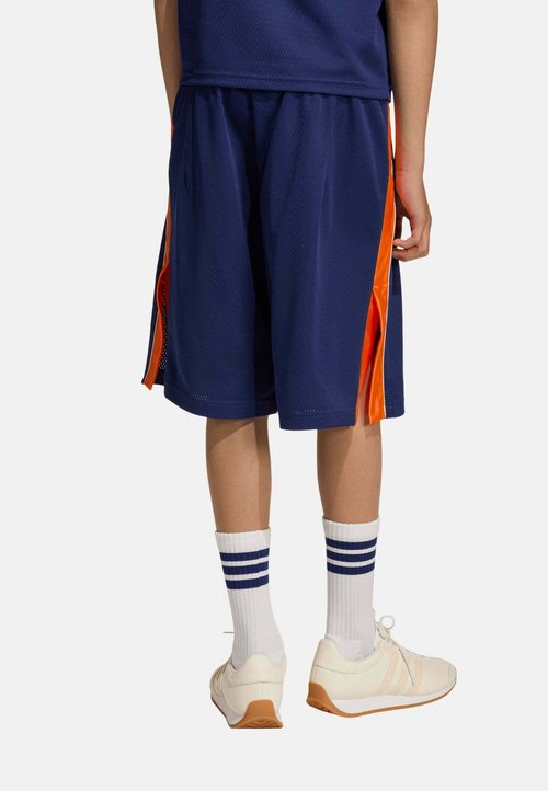adidas PANTALONES CORTOS STADIUM UNISEX - Shorts - dark blue pure orange — photo 3