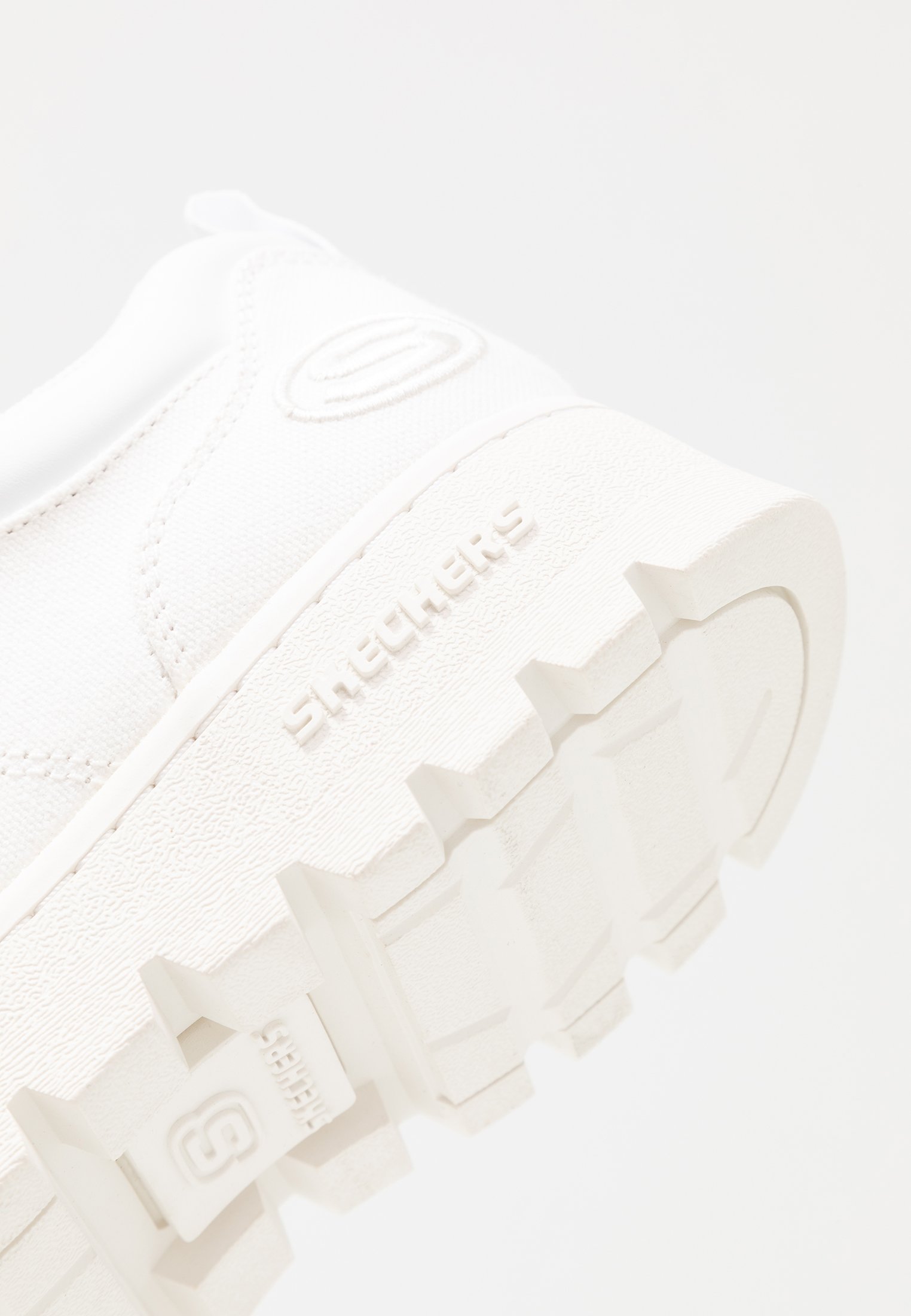 Skechers Sport CLEATS Joggesko white Zalando.no Skechers Sport CLEATS Joggesko white Zalando.no