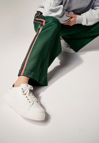 RYŁKO - Sneakersy niskie