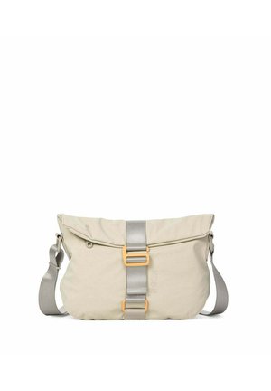 Sac bandoulière beige avec sangle grise réglable et fermeture centrale à boucle grise avec accents jaunes, fabriqué en tissu doux.