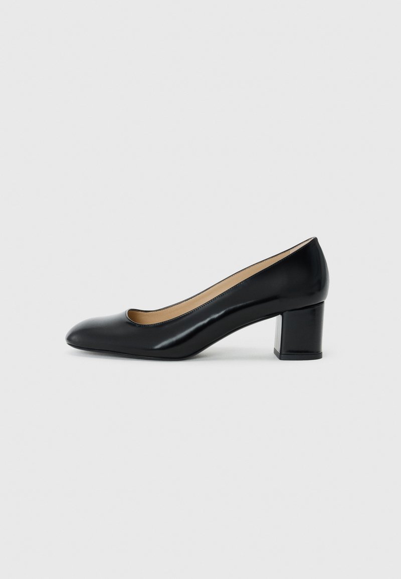 Black patent leather block-heeled pumps with a rounded toe and a smooth texture, featuring a cushioned insole and a low-cut vamp.