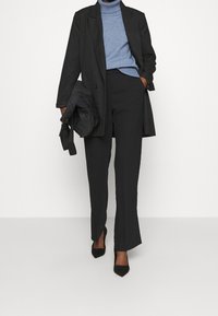 Banana Republic Jumper - blue