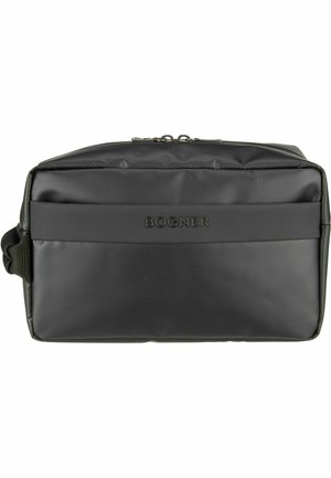 Trousse de toilette rectangulaire noire avec double fermeture éclair et logo "BOGNER" sur le panneau avant, en matériau synthétique texturé.