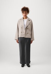 Gina Tricot Tall MIDI SKIRT - Dolgo krilo - black