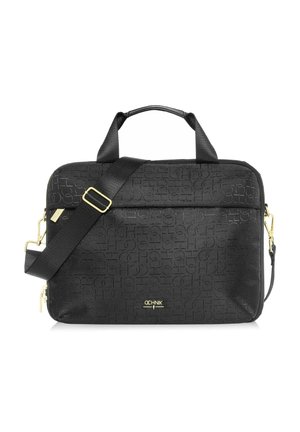 - Torba na laptopa