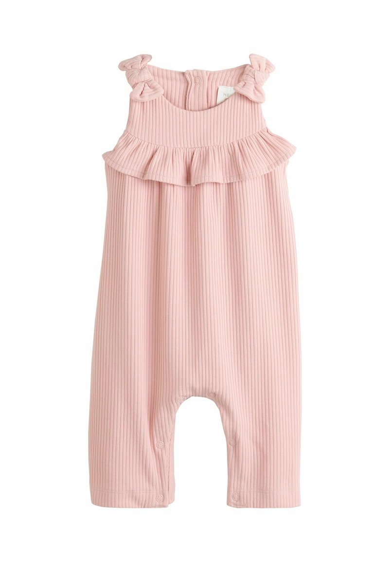 Różowy prążkowany kombinezon z falbaniastymi ramionami, zapięcie na guziki z tyłu oraz napy w kroku dla łatwego zakupu i komfortu.