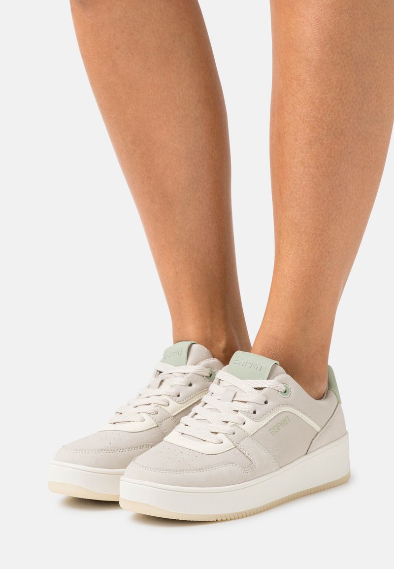 sneakers femme esprit