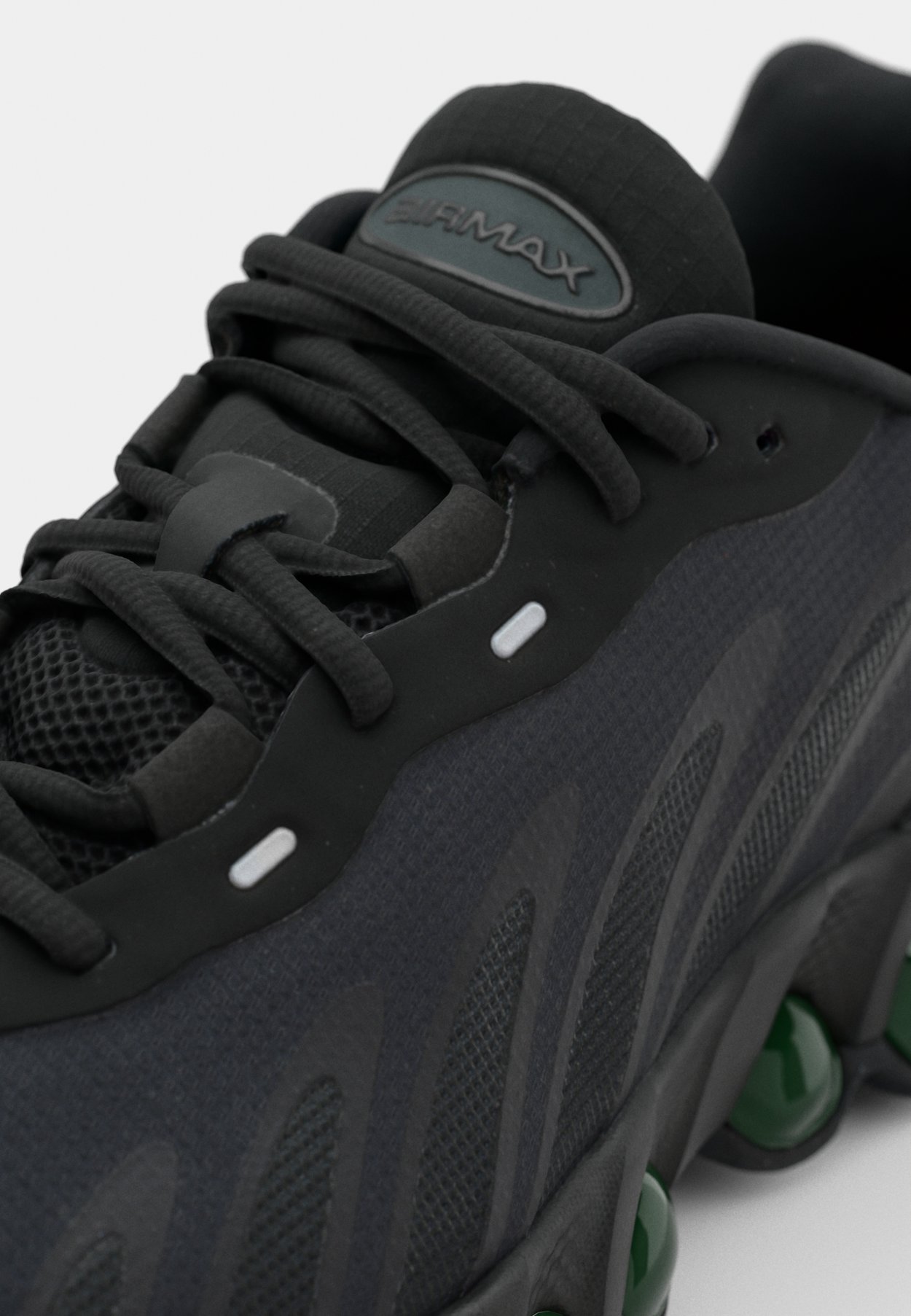 AIR MAX DN8