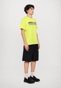 Versace Jeans Couture Apdrukāts T-krekls - kiwi