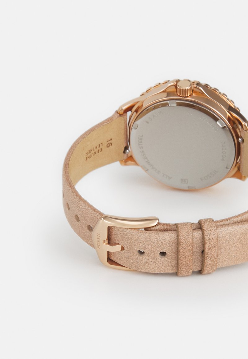 Relógio Fossil Feminino Izzy Rosé - Es4888/0jn Correia Bege Bisel Rosa Fundo Prata | Parcelamento sem juros