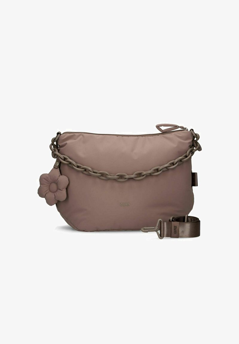 Sac surdimensionné taupe clair avec une anse chaîne, un accent floral et une texture en nylon lisse. Dispose d'une fermeture éclair et d'une bandoulière amovible.