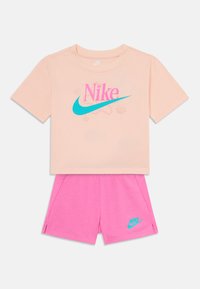 Valitud, playful pink