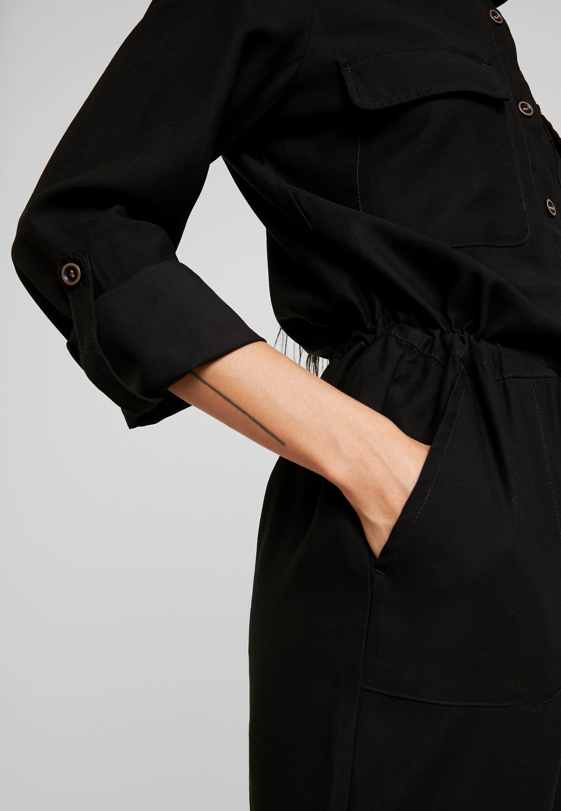 JDY JDYNELSON BOILER SUIT Jumpsuit black Zalando.nl JDY JDYNELSON BOILER SUIT Jumpsuit black Zalando.nl