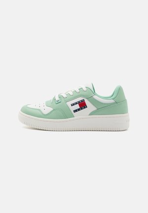 RETRO BASKET - Joggesko - jadestone green