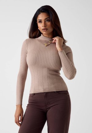 PRSICILLA CABLE - Pullover - beige