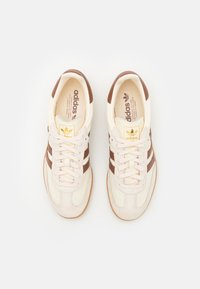 adidas Originals SAMBA OG UNISEX - Trainers - cream white/preloved brown/wonder white