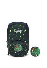 Schwarzer Rucksack mit grünen Blitzen, ausgestattet mit einem runden, transparenten Charakterabzeichen auf der Vorderseite. Mit Reißverschluss und Logo.