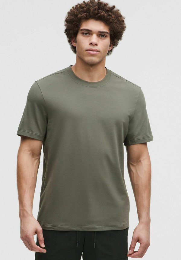 Zeroed In Short Sleeve - Sport T-Shirt