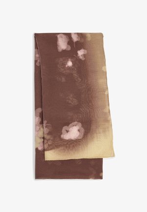 Brązowy i kremowy szalik z akwarelowym kwiatowym wzorem w odcieniach różu. Lekki materiał, miękka faktura i subtelny gradientowy wzór.