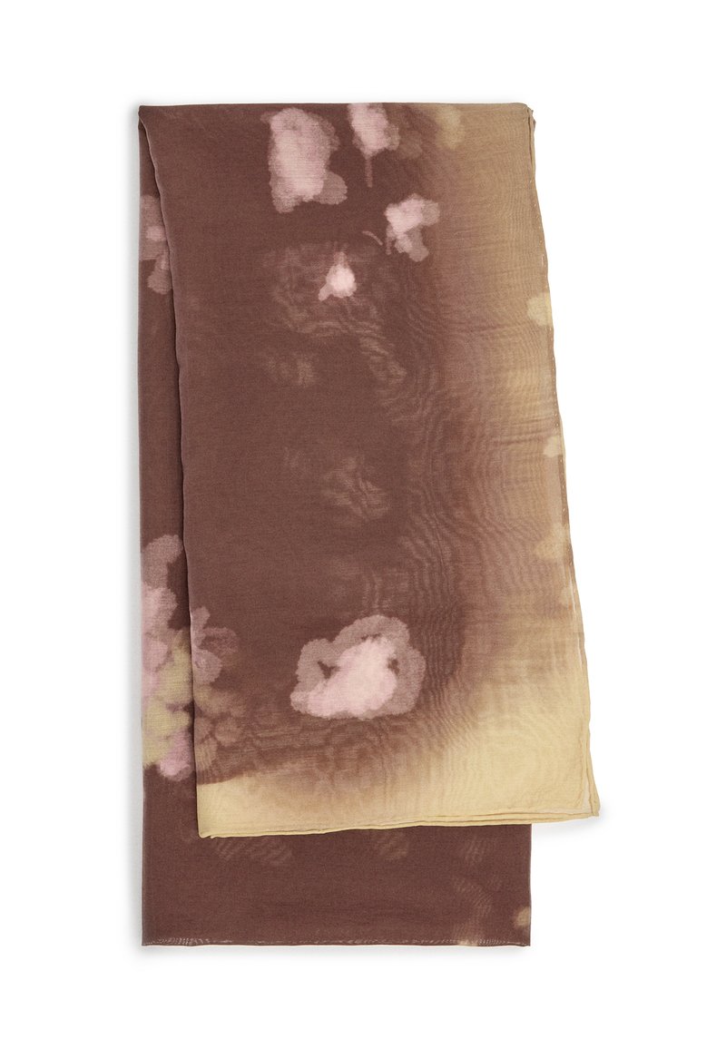 Brązowy i kremowy szalik z akwarelowym kwiatowym wzorem w odcieniach różu. Lekki materiał, miękka faktura i subtelny gradientowy wzór.