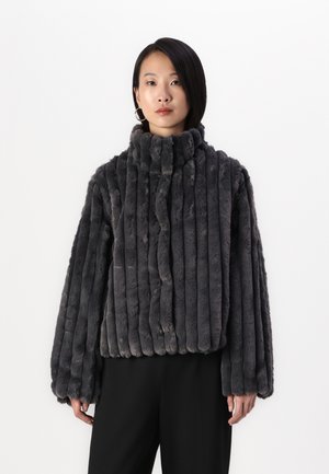 ICHI FINTA - Winter jacket - forged iron