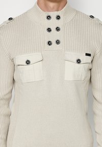 Koroshi - Sweter