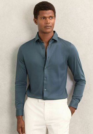 REGULAR FIT - DUKE BUTTON-THROUGH - Ing - airforce blue
