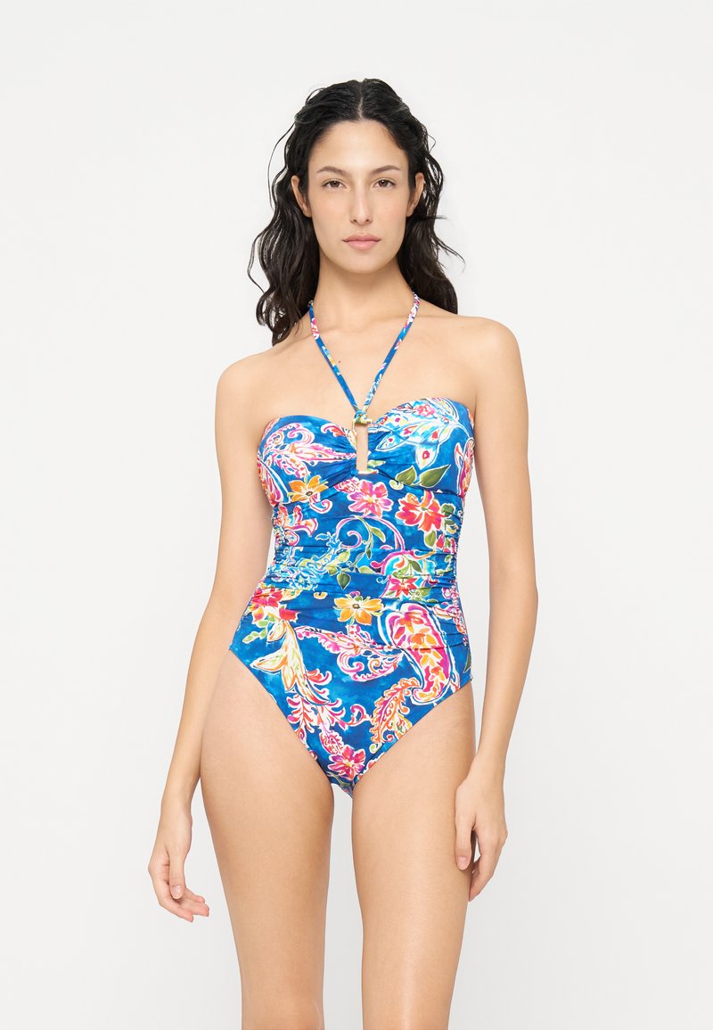 Traje de baño