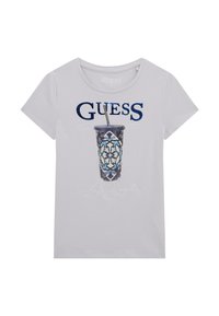 Světle šedé bavlněné tričko s velkým vyšitým grafikou poháru na nápoje v modré a bílé barvě s textem "GUESS" a nápisem "Los Angeles".