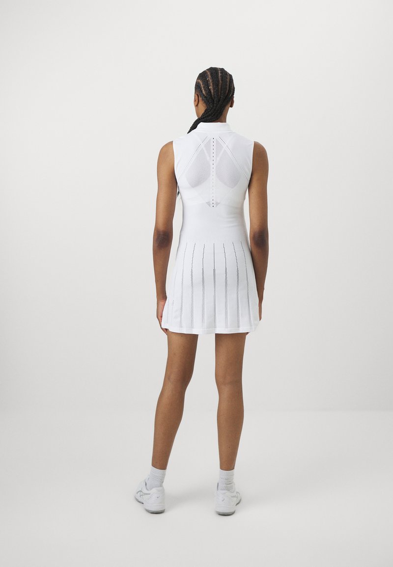 Womens Lacoste Dress Lacoste Sport DRESS TOUR 2-IN-1 Leggings White/green/blanc Womens Lacoste Dress Lacoste Sport DRESS TOUR 2-IN-1 Leggings White/green/blanc