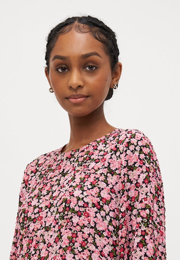 VMHOLLO O NECK SHORT DRESS - Day dress4