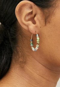 Next BEADED HOOP - Cercei - green