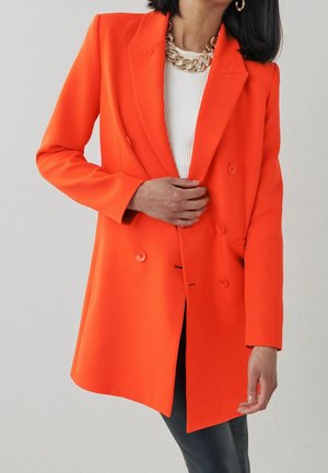 Halflange jas - red