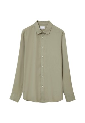 Camicia a maniche lunghe in verde oliva chiaro, realizzata in tessuto morbido. Presenta una chiusura con bottoni sul davanti, un colletto appuntito e un fit rilassato.