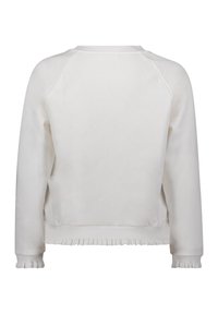 Weißes Sweatshirt mit weicher Textur, Raglanärmeln und einem Rüschenabschluss sowie Rüschen an den Bündchen. Einfaches Design ohne sichtbare Verschlüsse oder Muster.