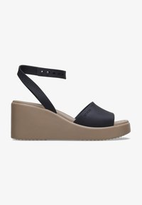 Selezionato, black mushroom