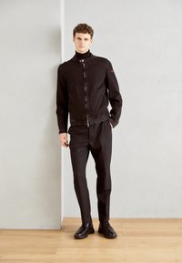 Cole Haan GRAND WINGTIP OXFORD - Rennot nauhakengät - black